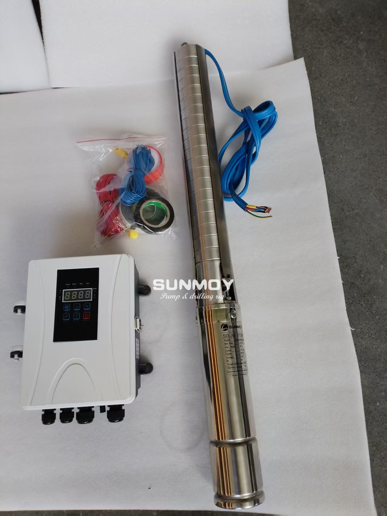 Sunmoy solar panel powered water pump is delivered to Niger Africa